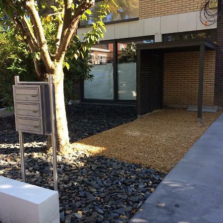 Akker Duplex Apartment Mortsel Exterior photo